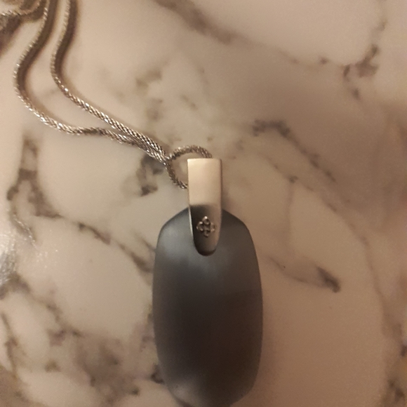 Authentic nwt Kendra Scott cat eye slide necklace - Picture 2 of 4